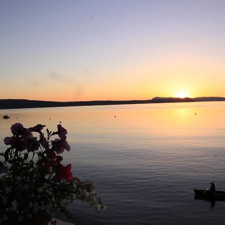Beach Haven Resort Eastsound Kültér fotó