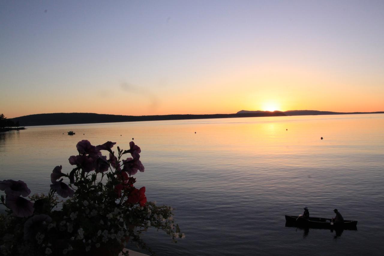 Beach Haven Resort Eastsound Kültér fotó